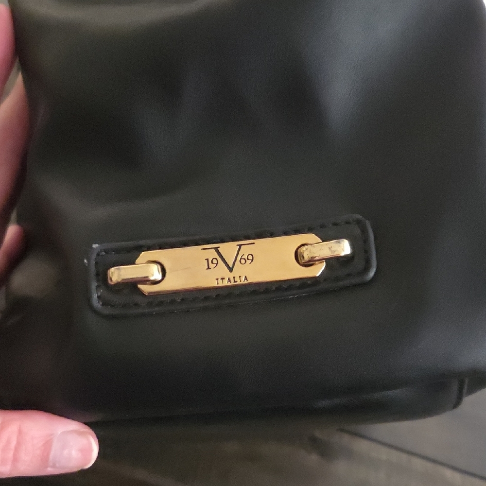 V 19.69 Italia Black Bag with Gold Accents - Picture 6 of 8